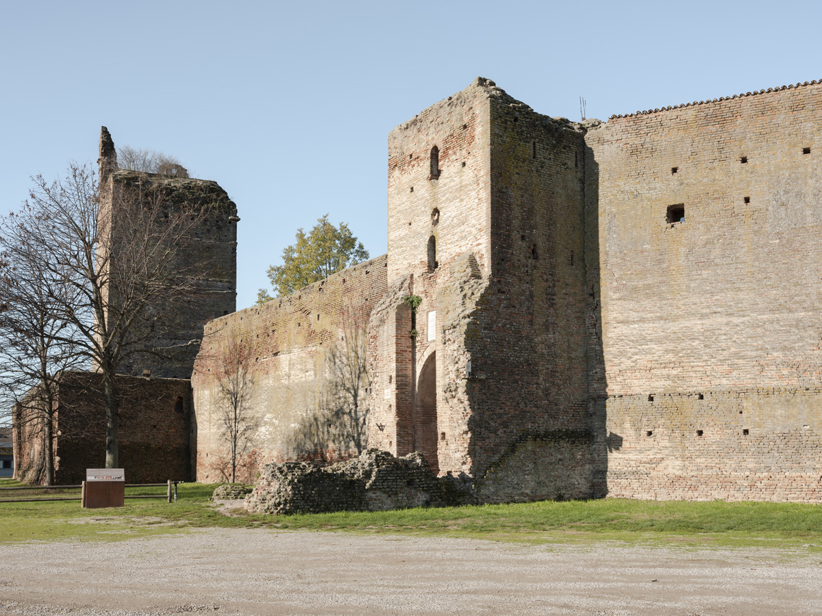 Castel d'Ario